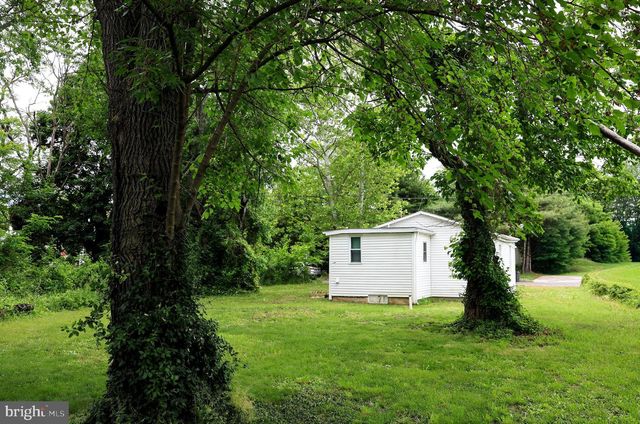 114 DEMING AVE, Penns Grove, NJ 08069