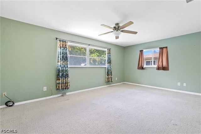 1330 SE 44th TER, Cape Coral, FL 33904