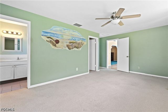 1330 SE 44th TER, Cape Coral, FL 33904