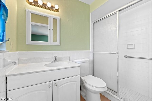 1330 SE 44th TER, Cape Coral, FL 33904