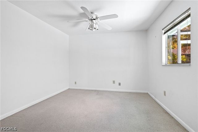 1330 SE 44th TER, Cape Coral, FL 33904