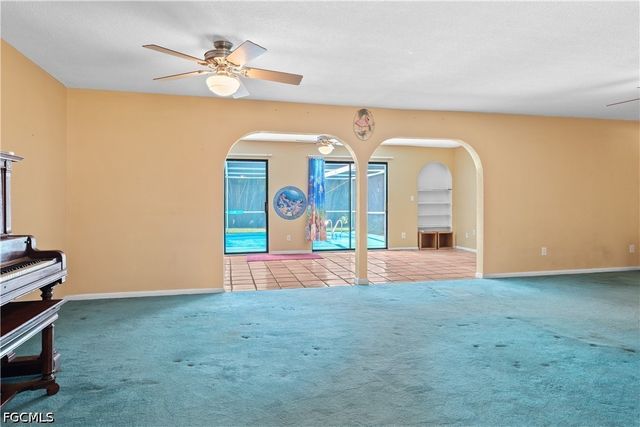 1330 SE 44th TER, Cape Coral, FL 33904