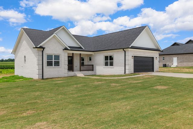 1380 Lanning Rd, Lawrenceburg, TN 38464