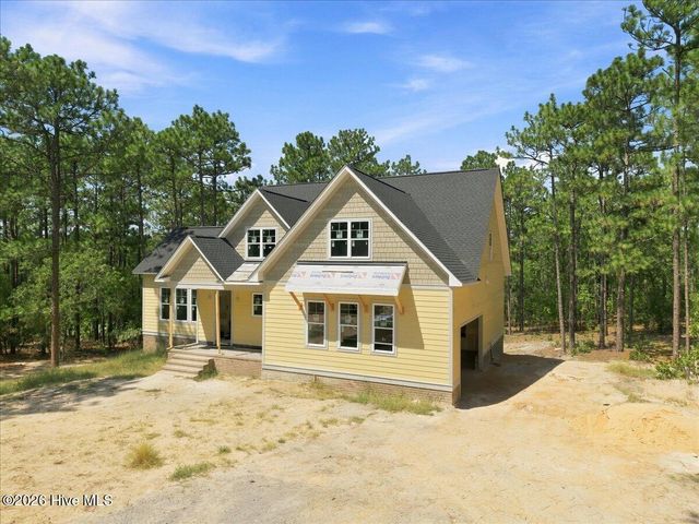 172 Woodbine Way, Carthage, NC 28327
