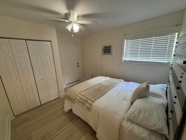 17 S D Street 1, Lake Worth Beach, FL 33460