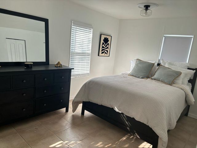 17 S D Street 1, Lake Worth Beach, FL 33460