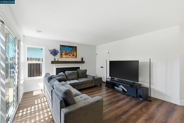 1980 Harvest Landing Court, Tracy, CA 95376