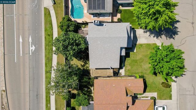 1980 Harvest Landing Court, Tracy, CA 95376