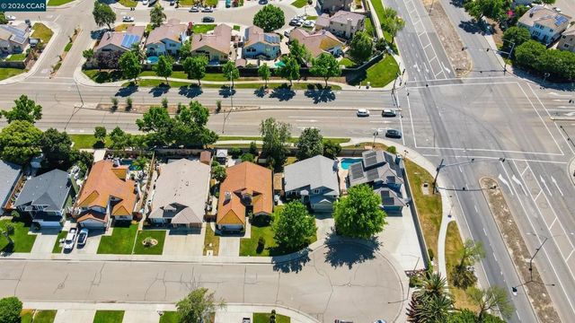 1980 Harvest Landing Court, Tracy, CA 95376