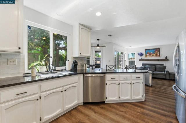 1980 Harvest Landing Court, Tracy, CA 95376