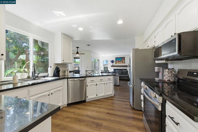 1980 Harvest Landing Court, Tracy, CA 95376