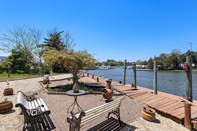 120 Marlin Road, Tuckerton, NJ 08087