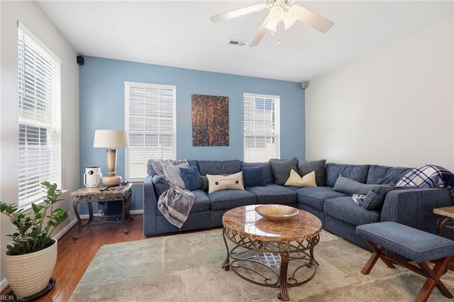 200 Foster RD, Yorktown, VA 23690