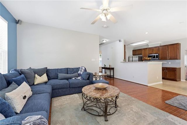 200 Foster RD, Yorktown, VA 23690