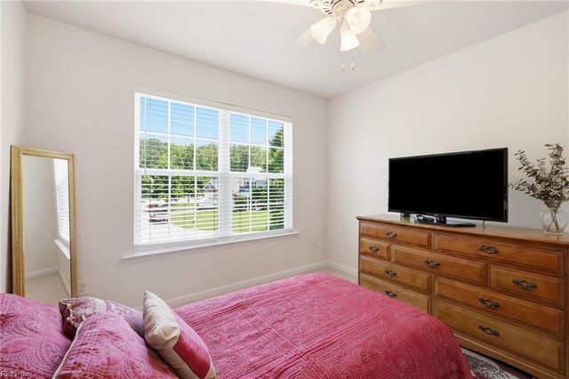200 Foster RD, Yorktown, VA 23690