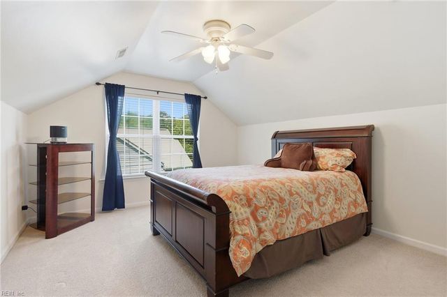 200 Foster RD, Yorktown, VA 23690