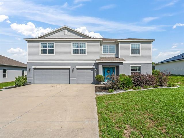 1824 FOREST GLEN DRIVE, Fruitland Park, FL 34731