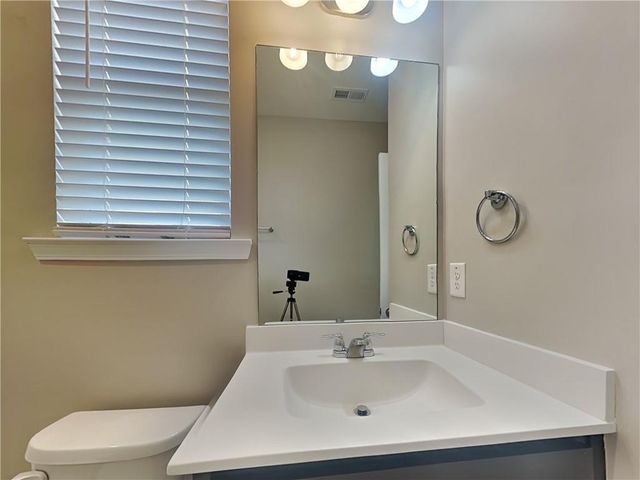 153 Everett Square, Mcdonough, GA 30252