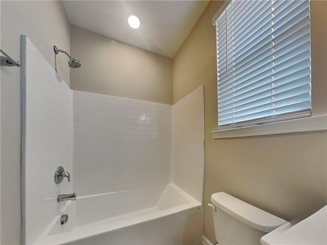 153 Everett Square, Mcdonough, GA 30252