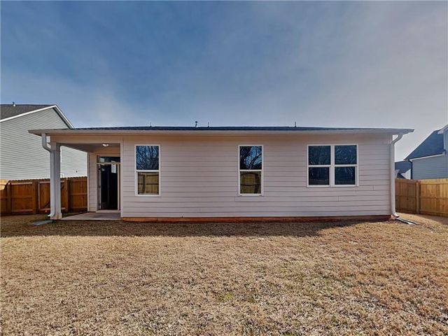 153 Everett Square, Mcdonough, GA 30252