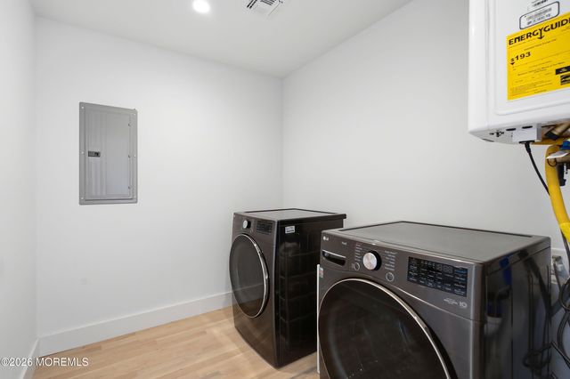 44 W Shore Street, Keansburg, NJ 07734