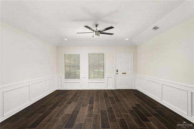 301 E La Vista Avenue 2, Mcallen, TX 78501