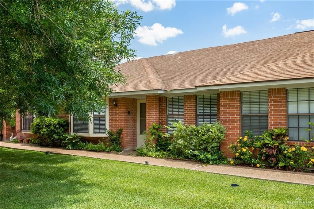 301 E La Vista Avenue 2, Mcallen, TX 78501