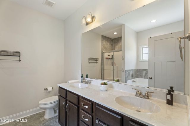 121 Driver Court, Raeford, NC 28376