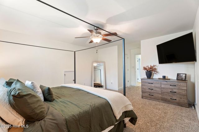 121 Driver Court, Raeford, NC 28376