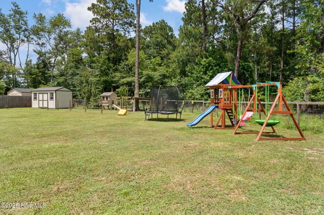 121 Driver Court, Raeford, NC 28376