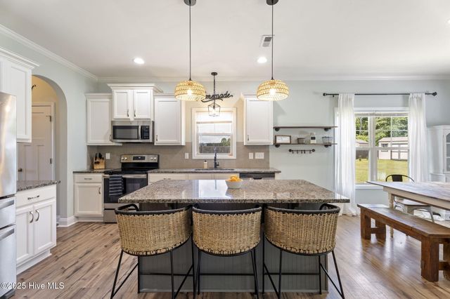 121 Driver Court, Raeford, NC 28376