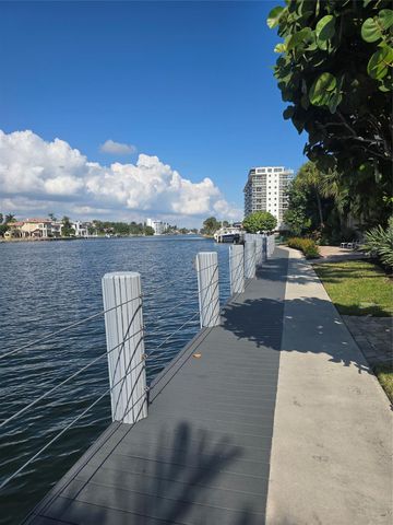 1150 Hillsboro Mile 708, Hillsboro Beach, FL 33062