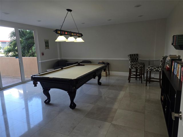 1150 Hillsboro Mile 708, Hillsboro Beach, FL 33062