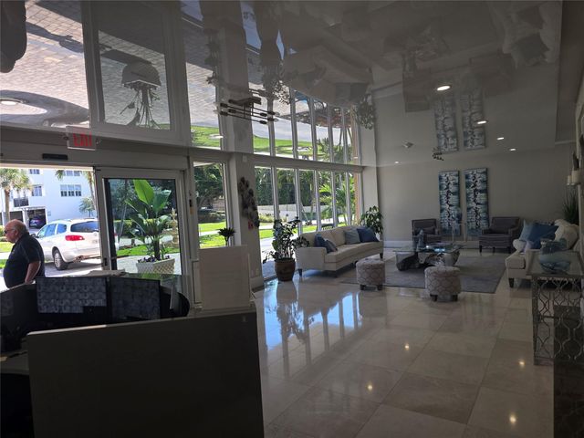 1150 Hillsboro Mile 708, Hillsboro Beach, FL 33062