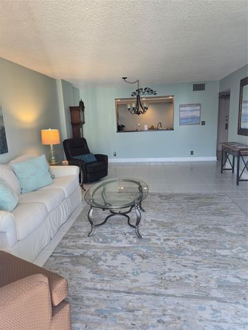 1150 Hillsboro Mile 708, Hillsboro Beach, FL 33062