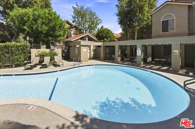 2352 Archwood Lane 50, Simi Valley, CA 93063