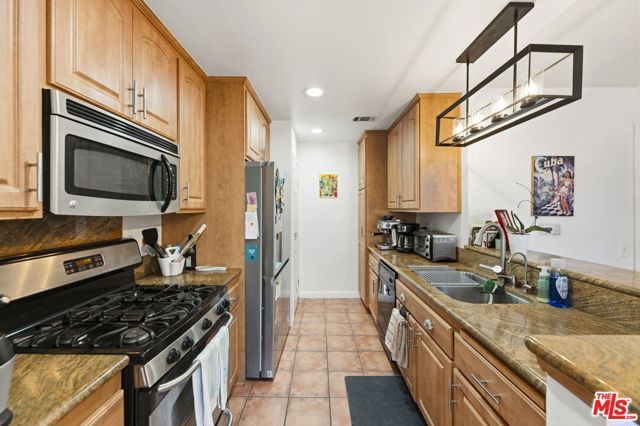 2352 Archwood Lane 50, Simi Valley, CA 93063