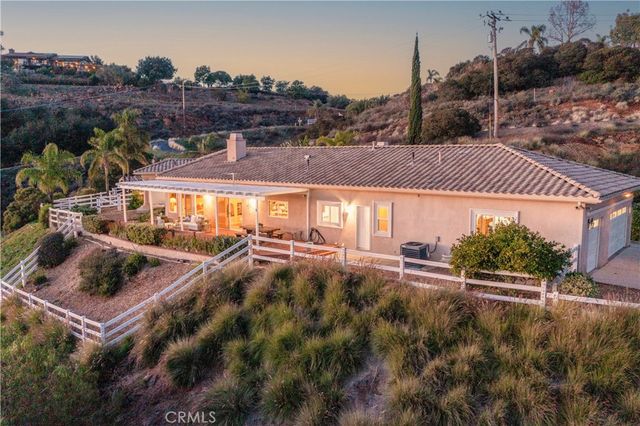 20759 Gabriella Lane, Murrieta, CA 92562