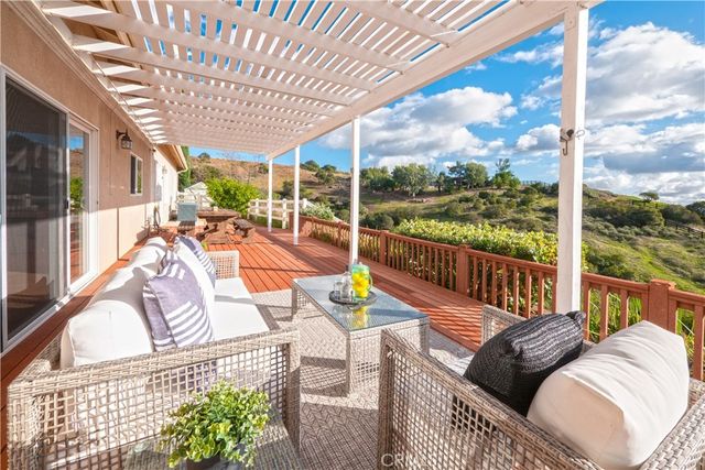 20759 Gabriella Lane, Murrieta, CA 92562