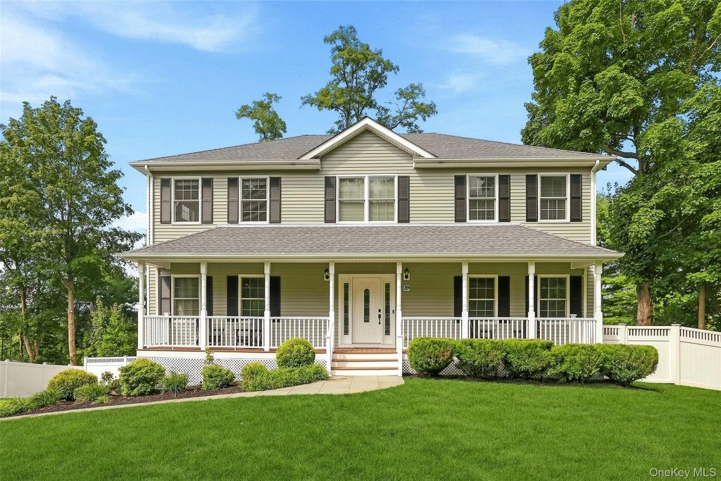 39 E Hill Road, Cortlandt Manor, NY 10567 — exterior