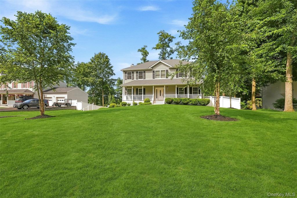 39 E Hill Road, Cortlandt Manor, NY 10567 — photo 4