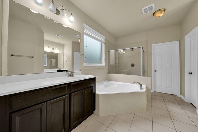 16911 Wedgeside Park, Cypress, TX 77429