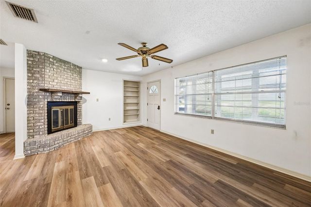 5234 MAGNOLIA TERRACE, Fruitland Park, FL 34731