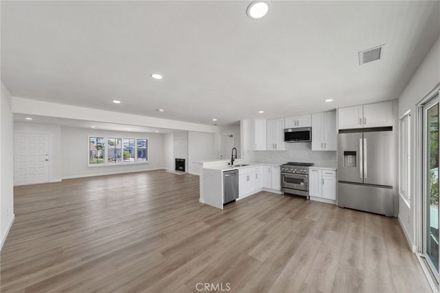 12487 Lomica, San Diego, CA 92128