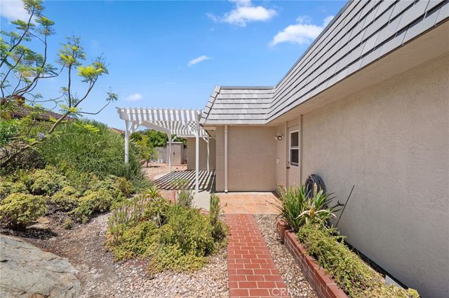 12487 Lomica, San Diego, CA 92128