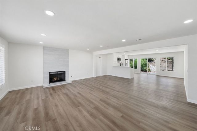 12487 Lomica, San Diego, CA 92128