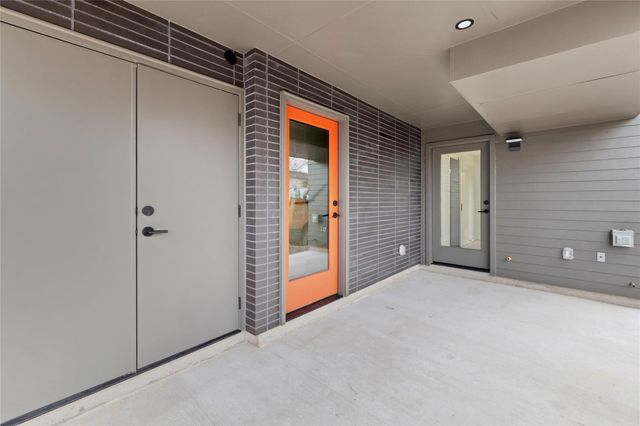 700 Denson DR 2101, Austin, TX 78752