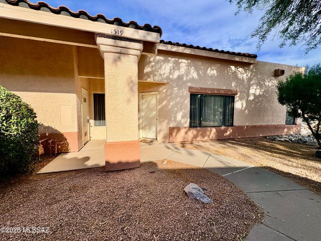 1519 N Pso La Tinaja, Green Valley, AZ 85614