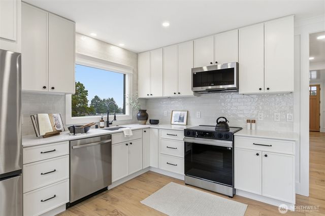 3524 N Bennett Street, Tacoma, WA 98407