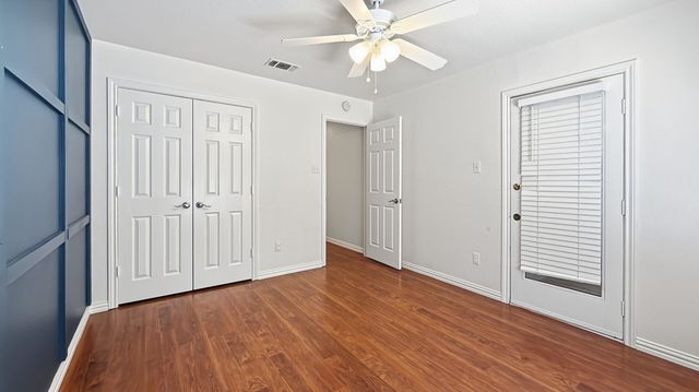 1077 Westgrove Drive, Saginaw, TX 76179